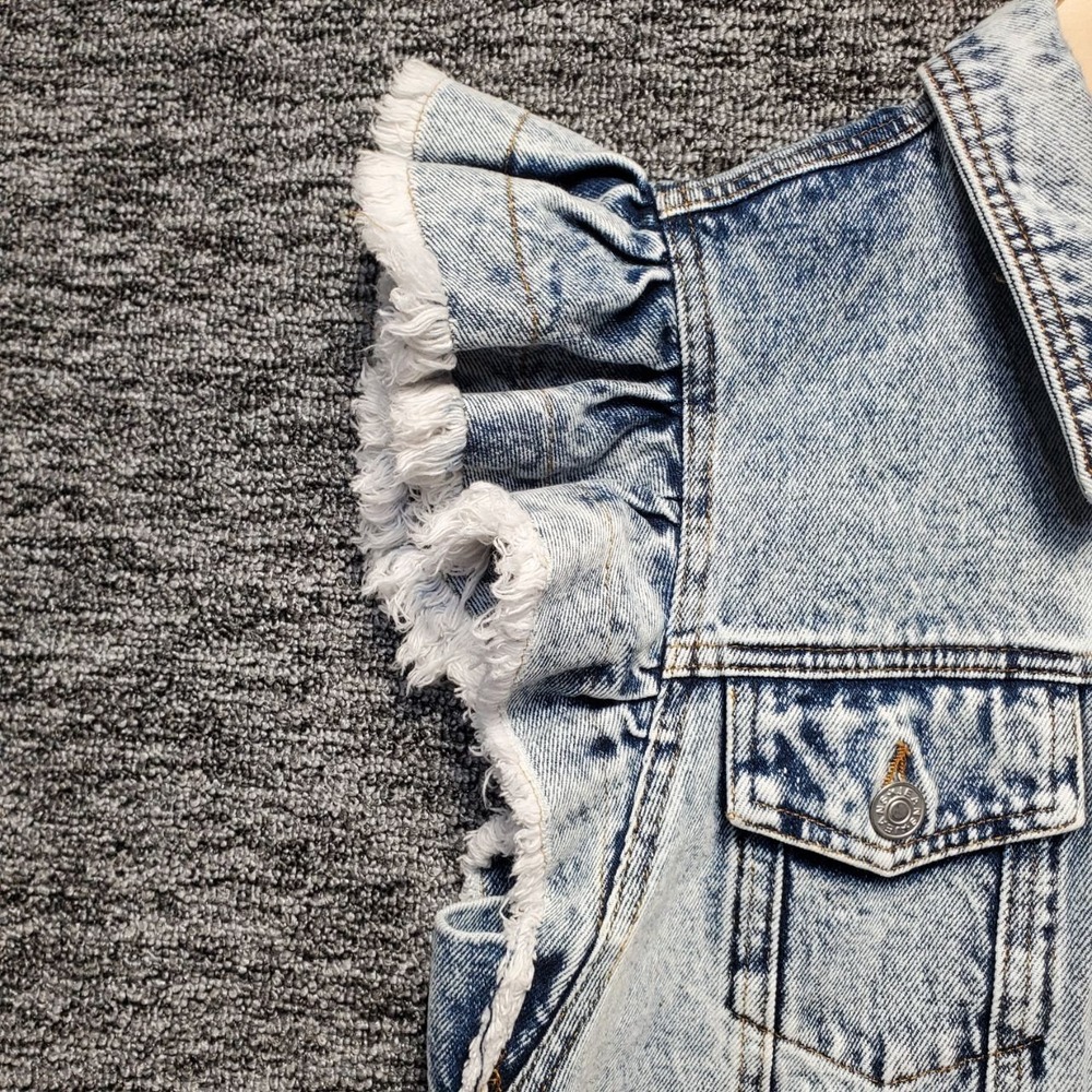 Blue B Denim Vest Women Small Light Wash Ruffle Frayed Acid Wash Jean Sleeveless - Picture 5 of 12